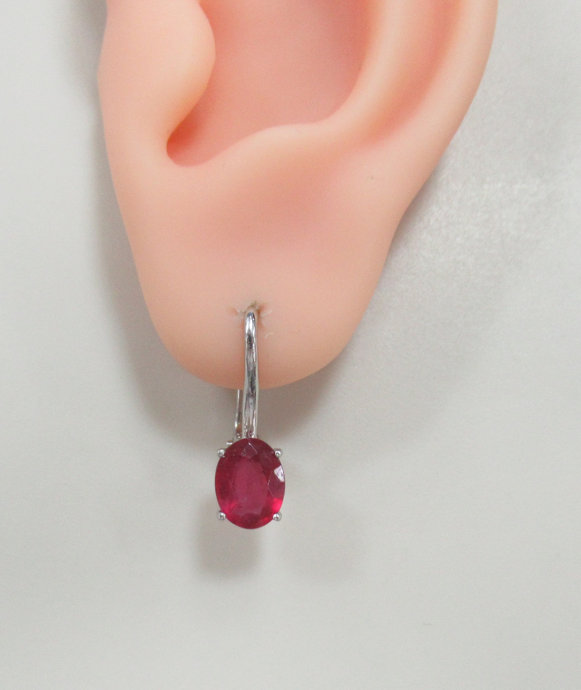 Серебряные серьги с рубинами